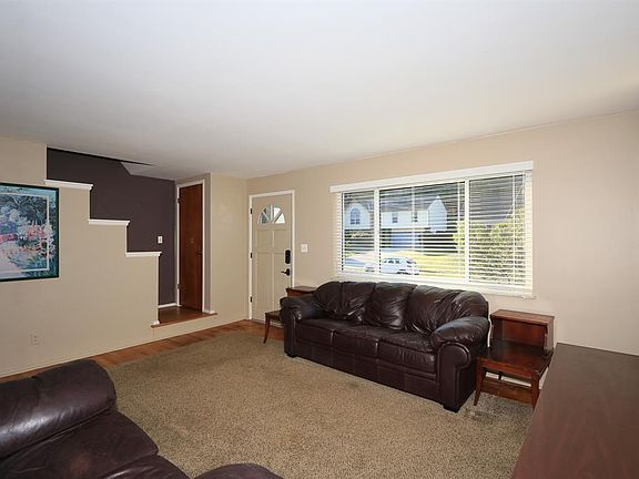 5th image of 7188 Bluecrest Dr