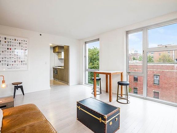 2nd image of 250 Bedford Ave #129310