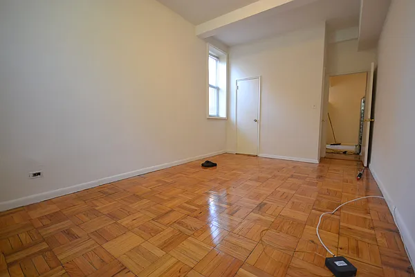 Rented by Silverstein Collection LLC  | media 15