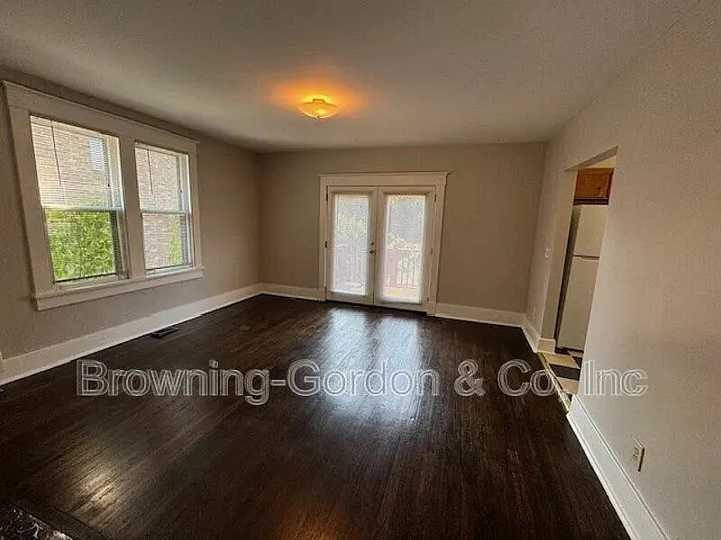 Germantown — Photo 4