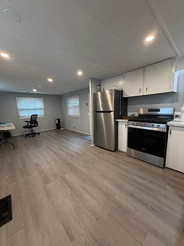 2 bed, 1.0 bath, 600 sqft, $1,795 — Photo 1