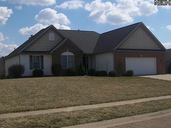 2nd image of 1334 W Chester Dr
