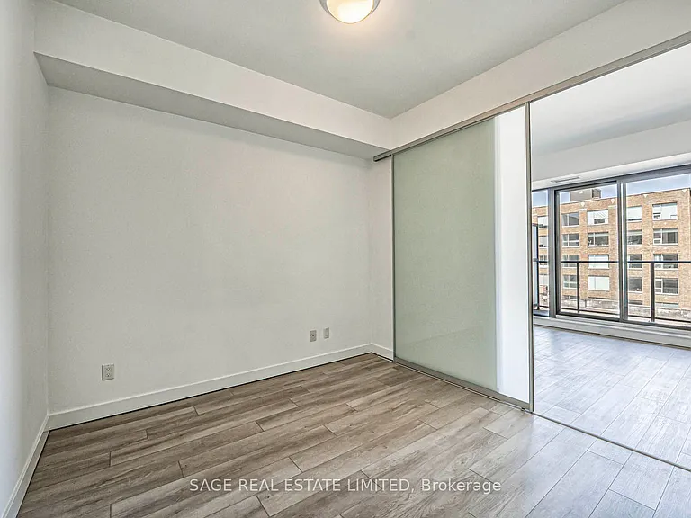 32 Camden St #607 — Photo 15