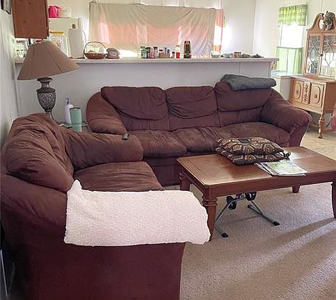 4th image of 5674 W Grovepark Rd