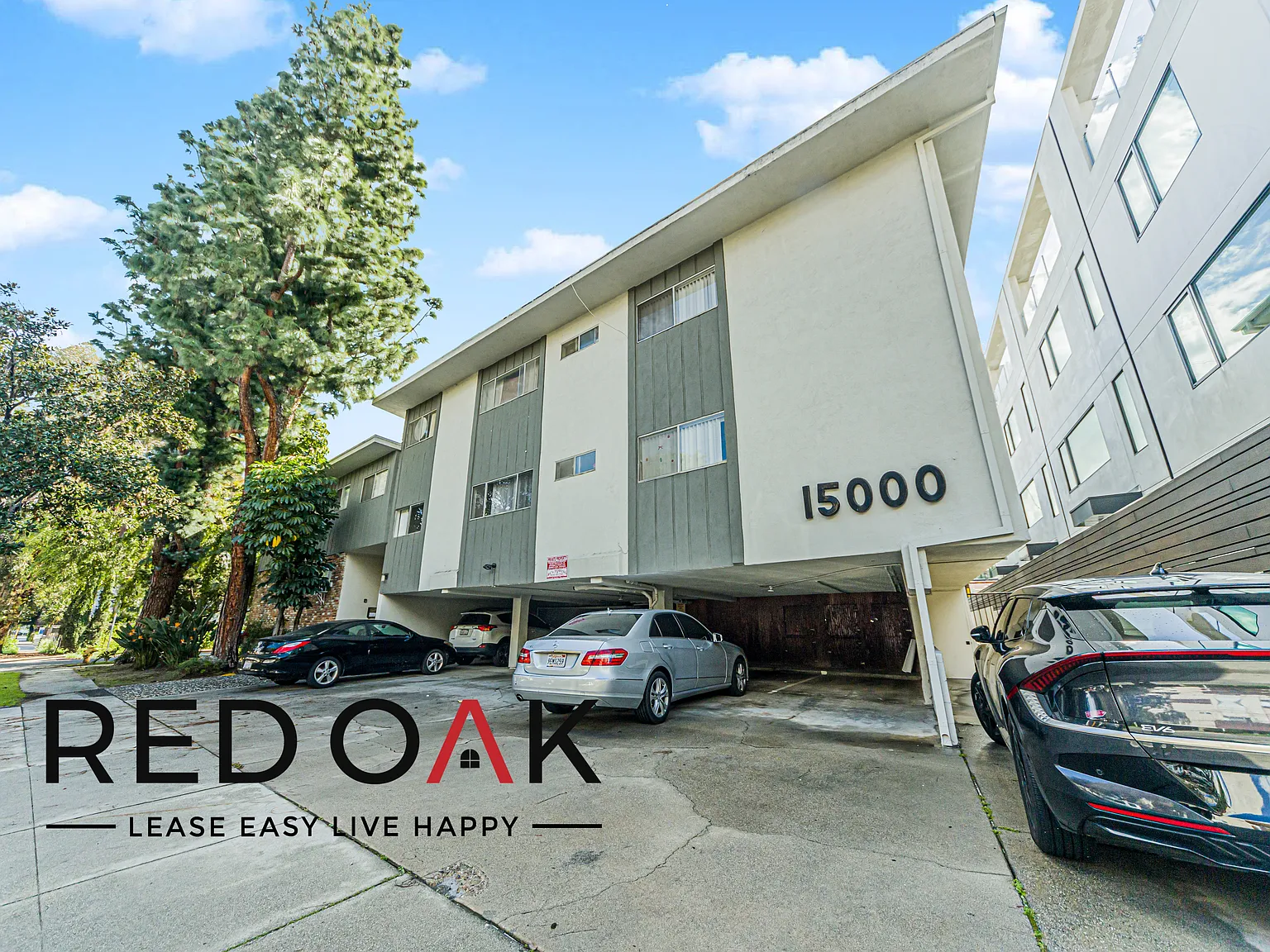 Moorpark 15000 — Photo 1