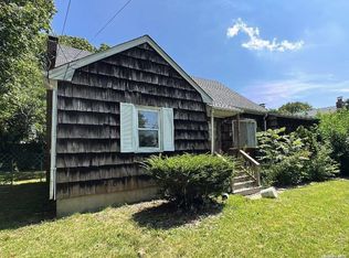 1469 Lombardy Blvd, Bay Shore, NY 11706