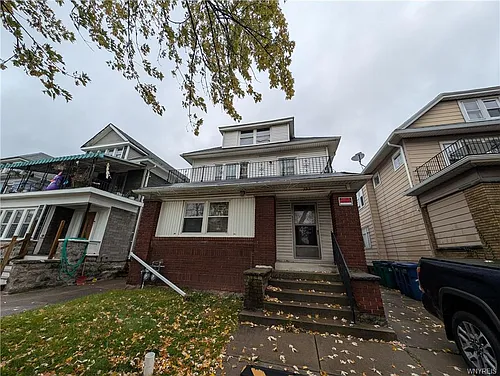 222 Lisbon Ave Photo 1