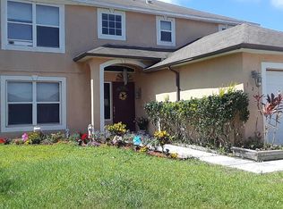 323 Chelmsford Ct, Kissimmee, FL 34758