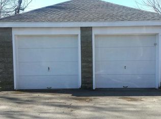 12 Caswell Ave, Newport, RI 02840