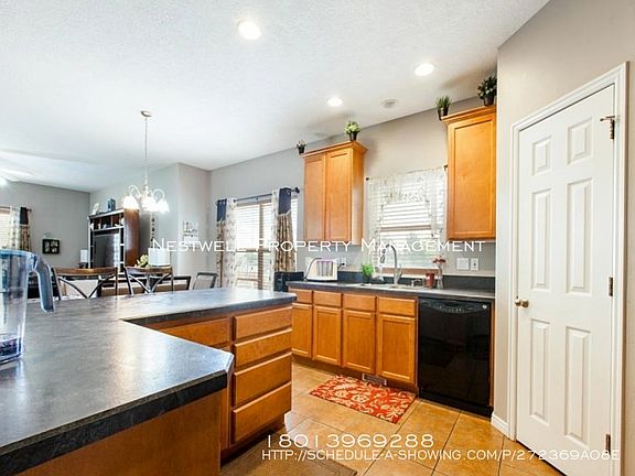 3rd image of 11771 S Copper Sky Dr