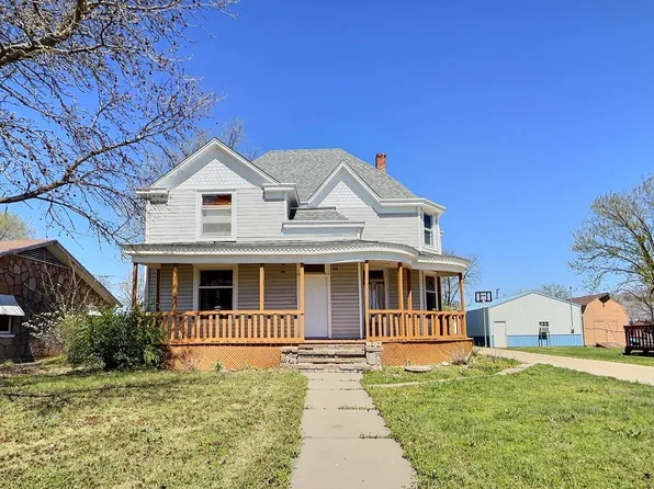 123 E Cooper St, Tipton, MO 65081