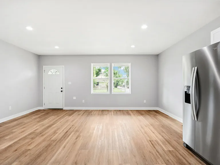 2805 N Talbott St #A — Photo 29