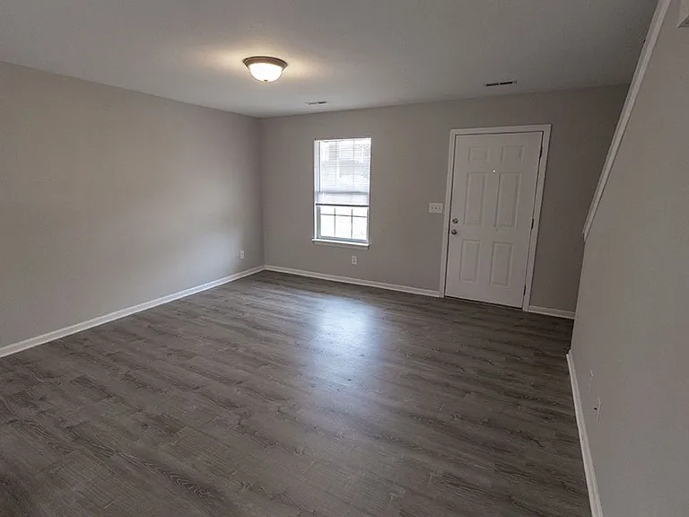 4501 Rice Rd — Photo 10