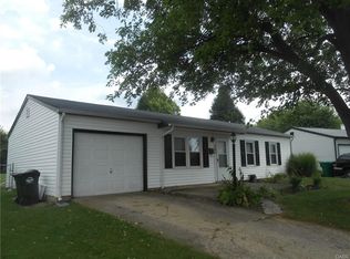 860 Richard Dr, Xenia, OH 45385