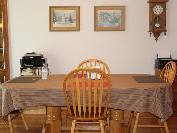 5th image of 3529 Amity Ave #3529