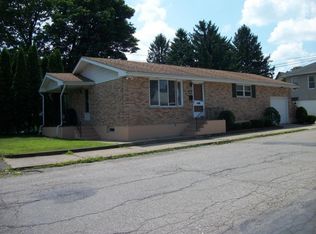 720 W 3rd St, Hazleton, PA 18201