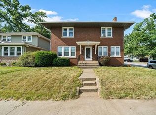 1002 W Mishawaka Ave #B, Mishawaka, IN 46545