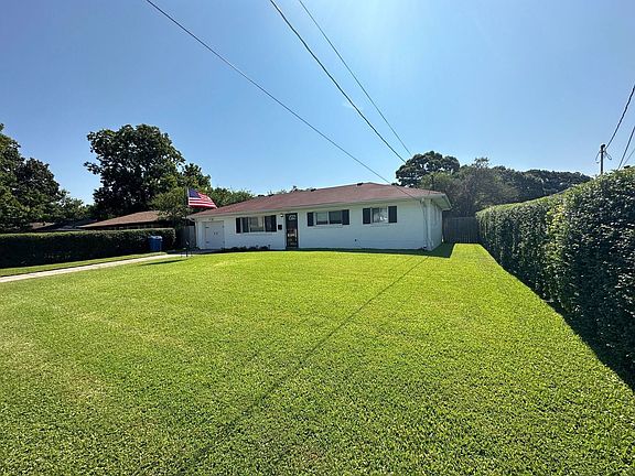 2nd image of 5021 Paine Ln