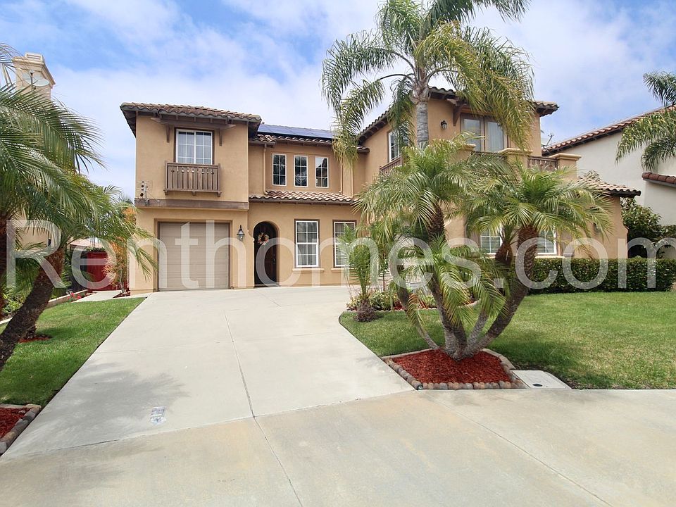 1st image of 10644 El Caballo Ave