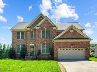 488 Spring Lake Farm Cir, Winston Salem, NC 27101