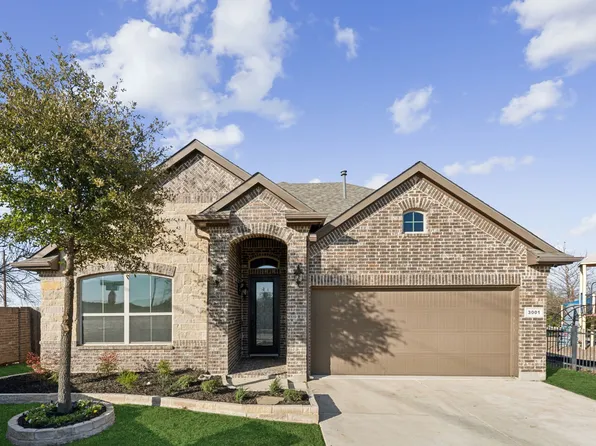 3001 Hidden Valley Dr, Fort Worth, TX 76177