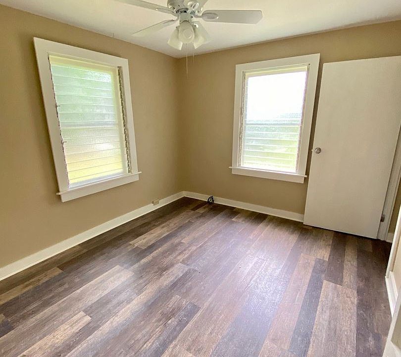 2nd image of 3272 Waikomo Rd #4