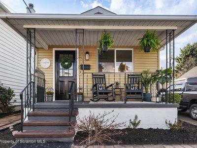817 Lincoln St, Dickson City, PA, 18519