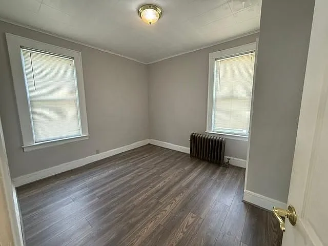 27 Parkview Ave — Photo 10