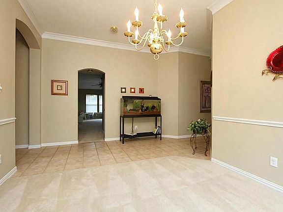 4th image of 7414 Vine Grove Ct