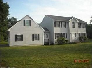5 Erins Way, Ledyard, CT 06339