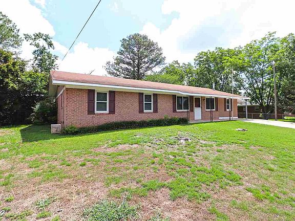 2nd image of 212 Laverne Dr