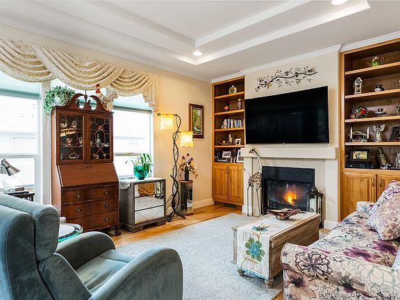 3rd image of 95 Cherry Blossom Ln #95