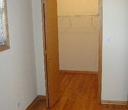 5th image of 2451 W Taylor St APT 3