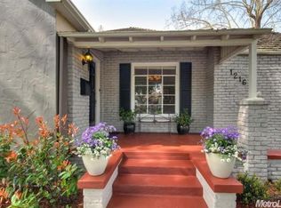 1216 55th St, Sacramento, CA 95819