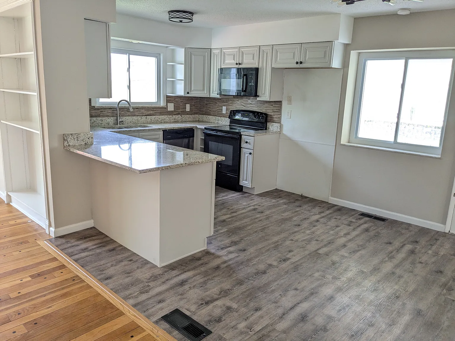 4 bed, 2750 sqft, $2,750 — Photo 3
