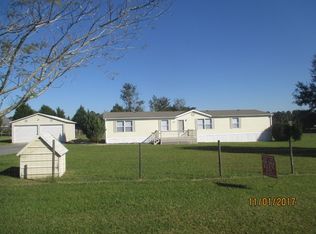 503 Ridgewood Dr, Ray City, GA 31645