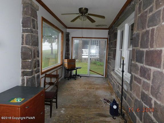 5th image of 1275 Pocono Blvd #611