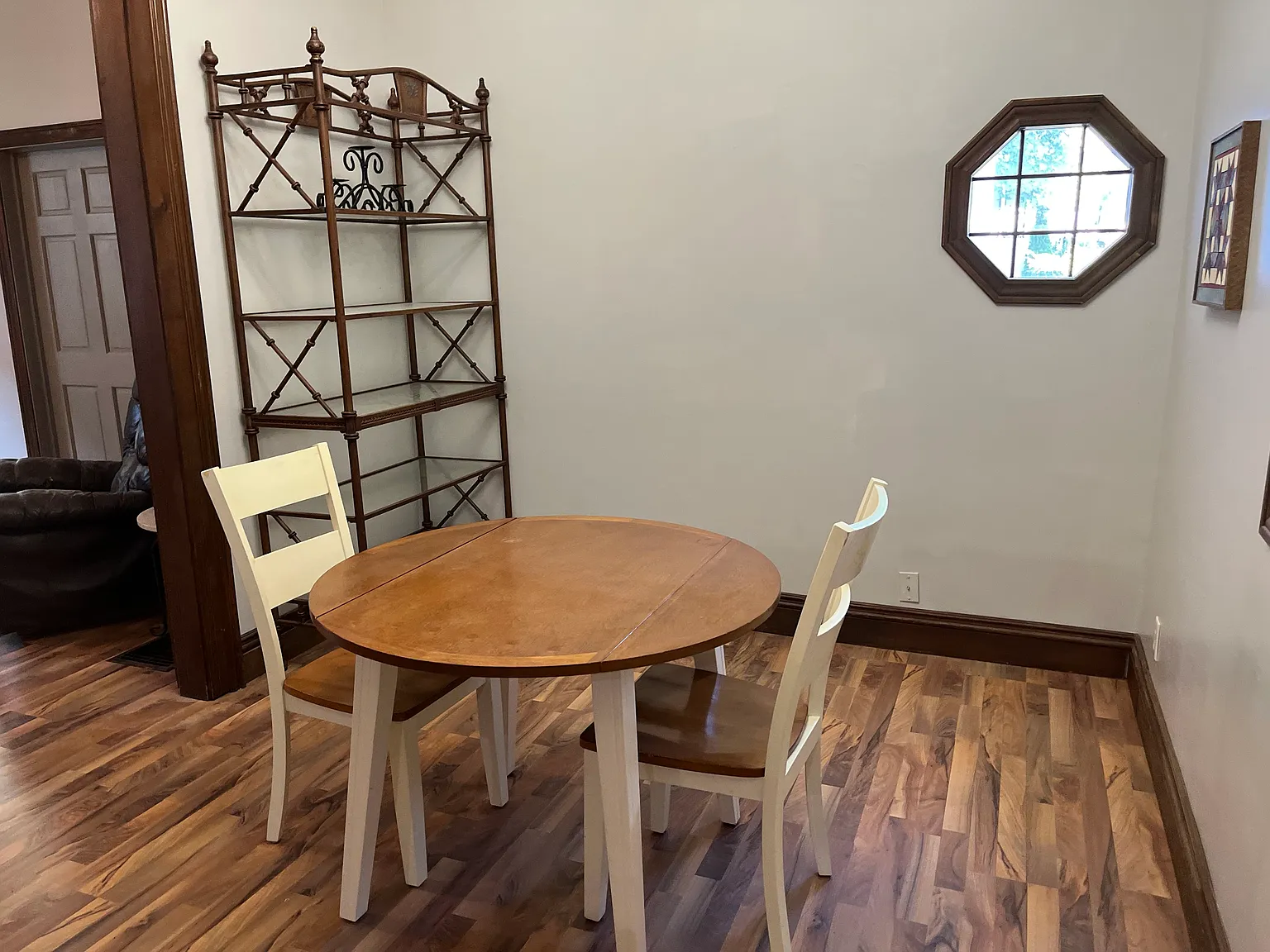 2 bed, 1200 sqft, $1,200 — Photo 3
