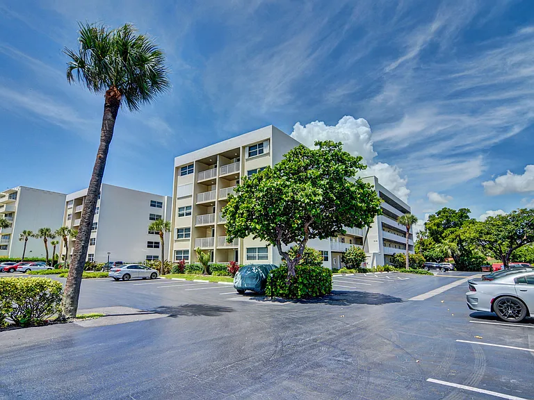 2929 S Ocean Blvd #2010 — Photo 18