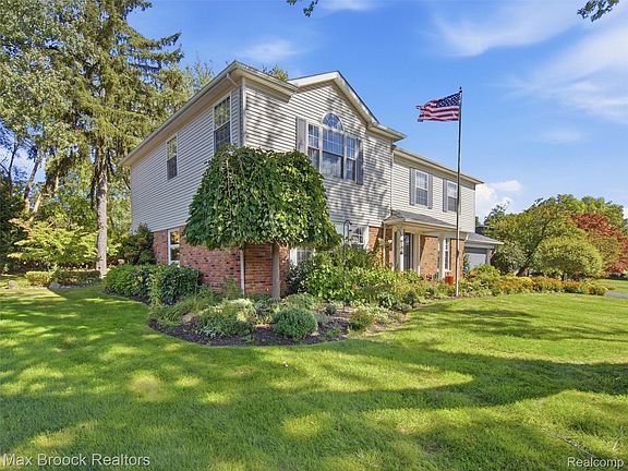 5th image of 3548 Valleyview Ct