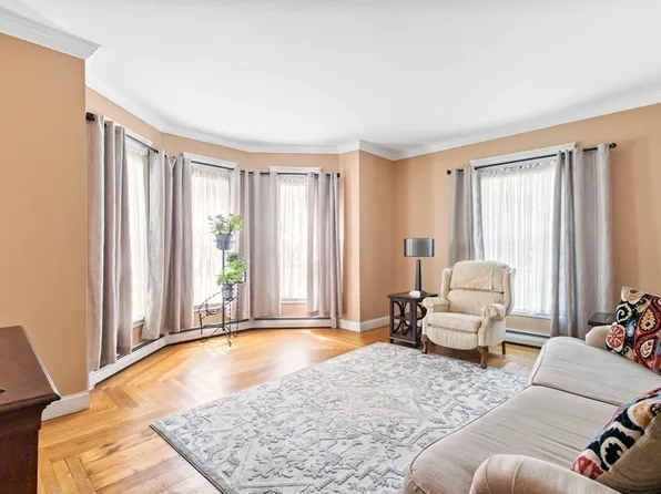 24 Boston Rd #1, Chelmsford, MA 01824
