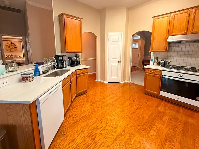 9021 Norman Dr — Photo 20