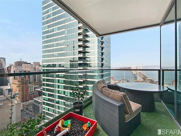 4th image of 425 1st St Unit 2904