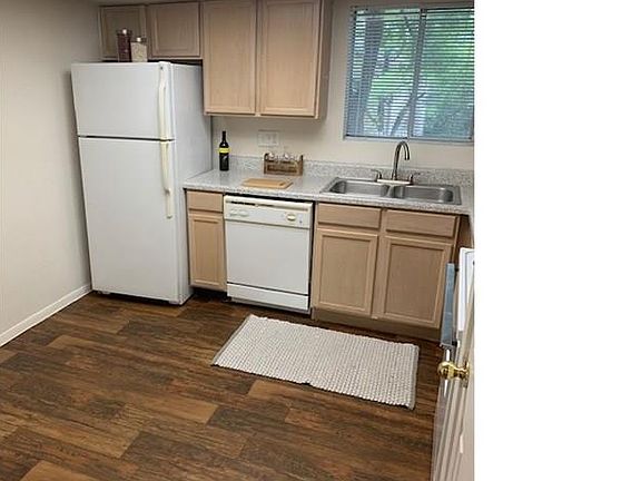 2nd image of 7600 Wood Hollow Dr APT 901