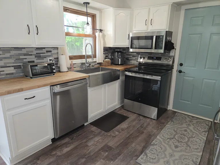 N70W23707 Prides Rd — Photo 25