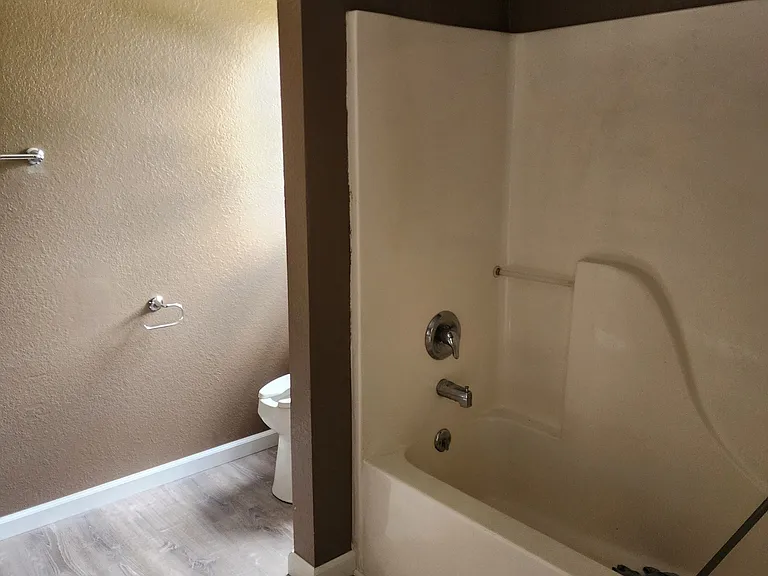 2600 Whippoorwill Trl — Photo 9