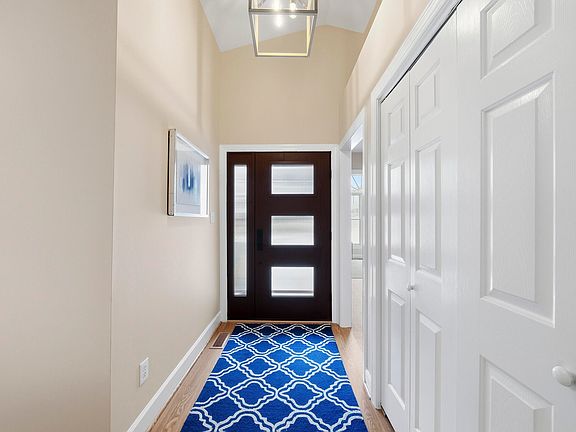 3rd image of 1944 Talamore Ct