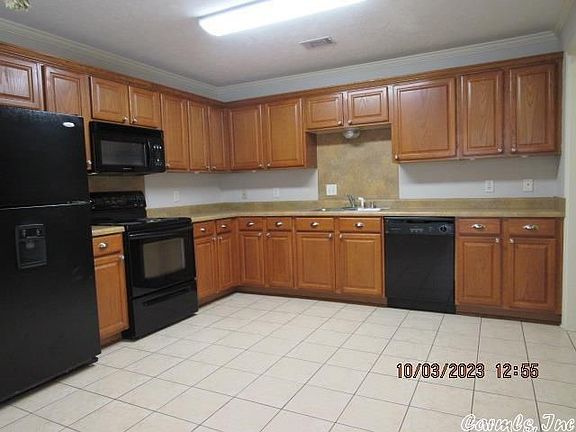 2nd image of 2250 Wilmington Dr