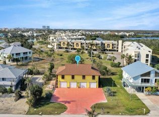 21600 Widgeon Ter, Fort Myers Beach, FL 33931
