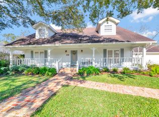 215 Lakeside Dr, Lafayette, LA 70508